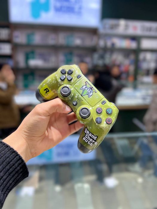 PlayStation 4 Джойстики дубай