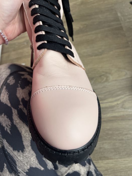 Bocanci ghete din piele zara