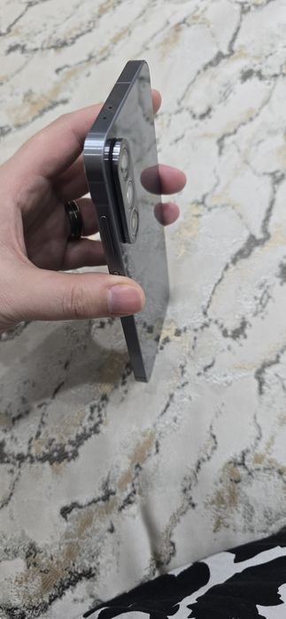 Продам телефон самсунг А56