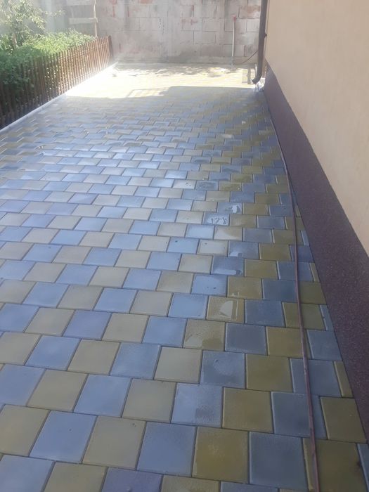 Pavele pavaje antiderapante pentru curte - model 20x20 STAR
