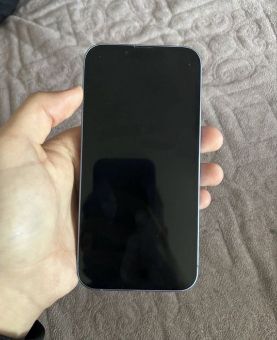 Продам Айфон 14 128 гб