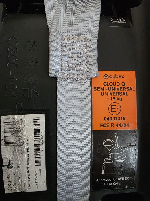 Scoică auto Cybex Cloud Q Platinium + baza ISOFIX Cybex Q-fix