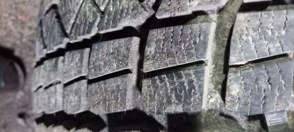 Продам колеса в сборе 4 шт.