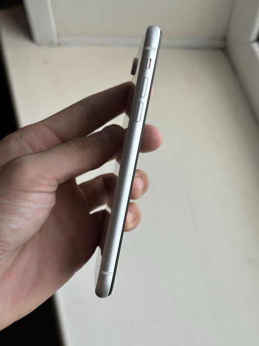 iPhone XR 128gb идеал