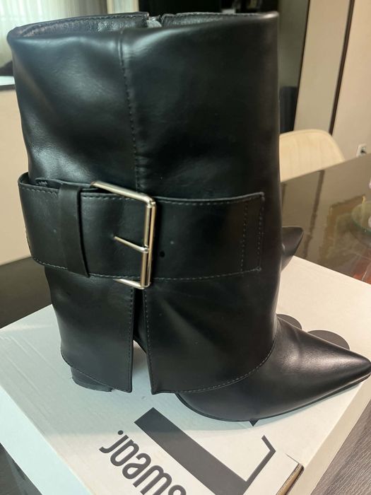 Дамски боти боти