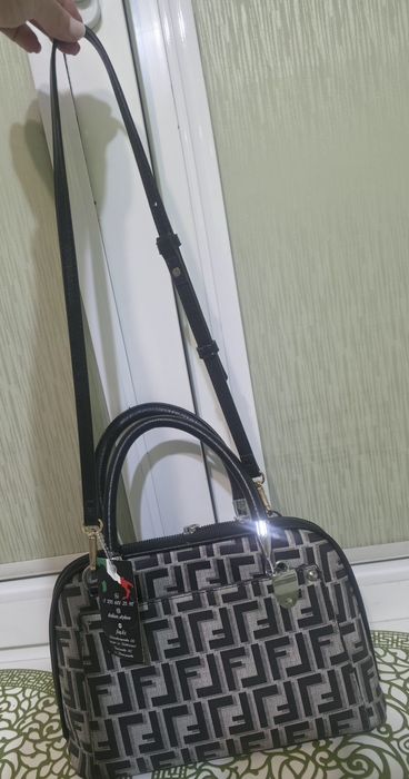 Стильная сумка в стиле "Fendi "