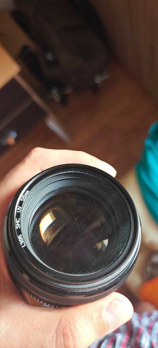 Camera Canon EOS 2000D