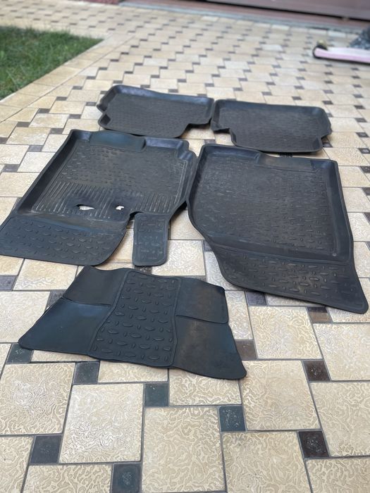 Полики б/у для Chevrolet Jentra Жентра