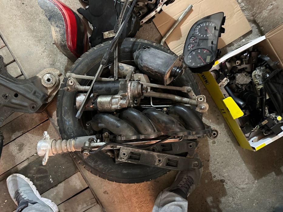 Части за VW Golf IV 1.8 125 к.с