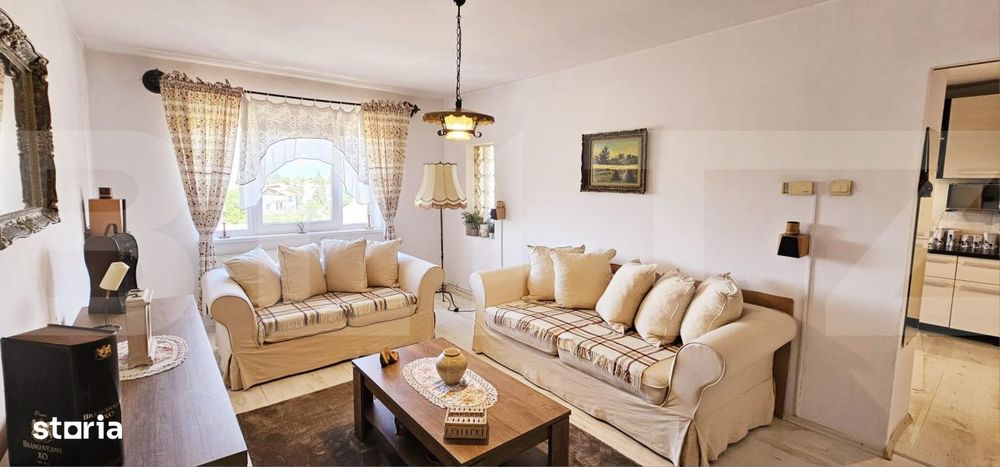 Apartament cu 3 camere, decomandat, str.Mikes Kelemen