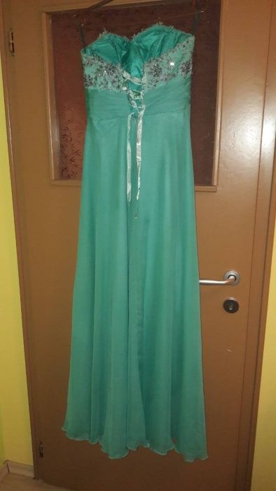 Рокля, обувки и чанта