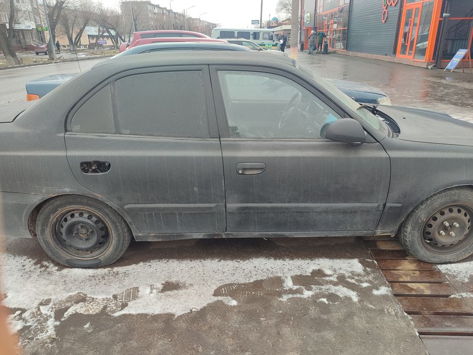 Hyundai accent 1.6