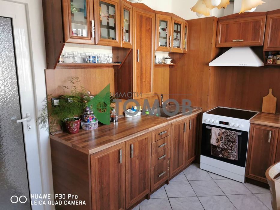 Продава се Тристаен апартамент в Шумен, Добруджански - 78 кв.м за 1439 €/кв.м - Снимка #1