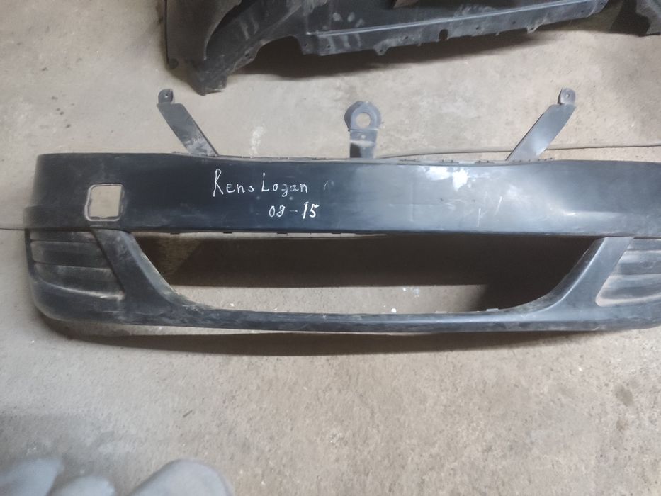 Бампер Renault Logan