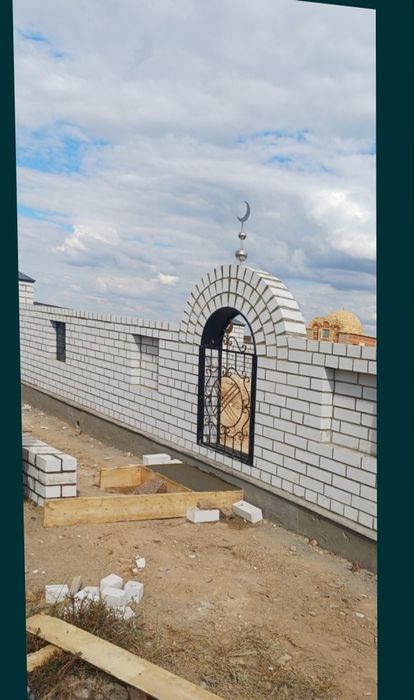 Бригада строителей