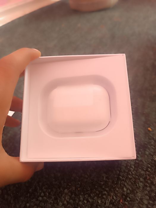 AiePods Pro yangi kafolati bilan prosta ochilgan kirishi edial va yang