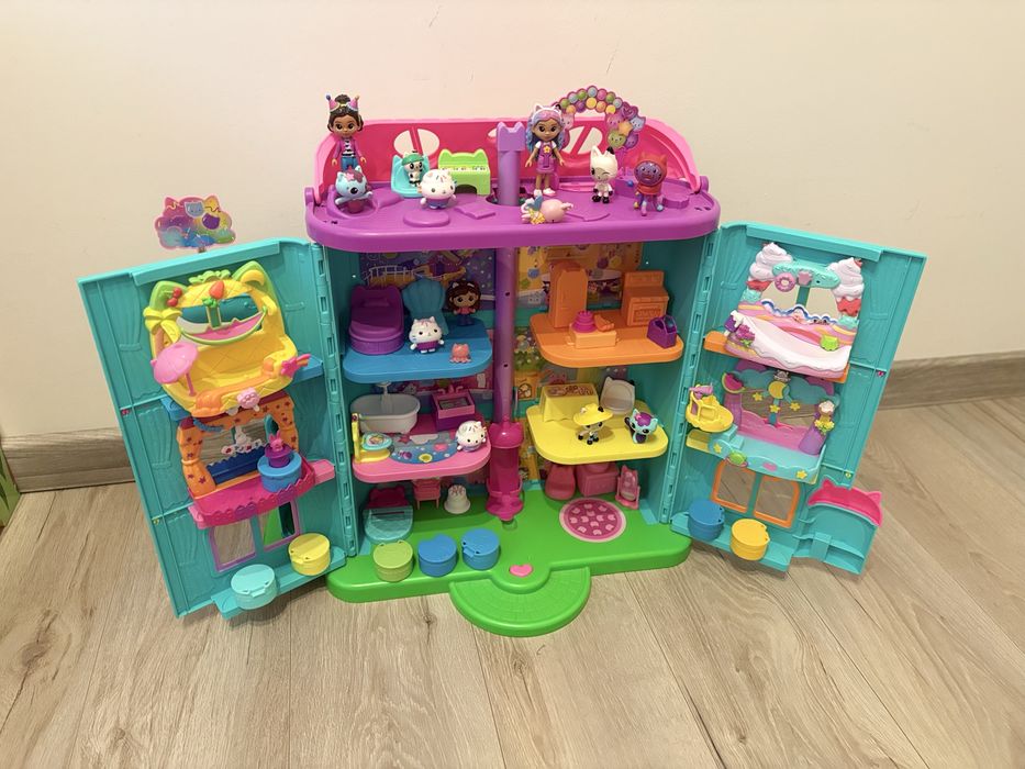 Casuta Gabby’s Dollhouse