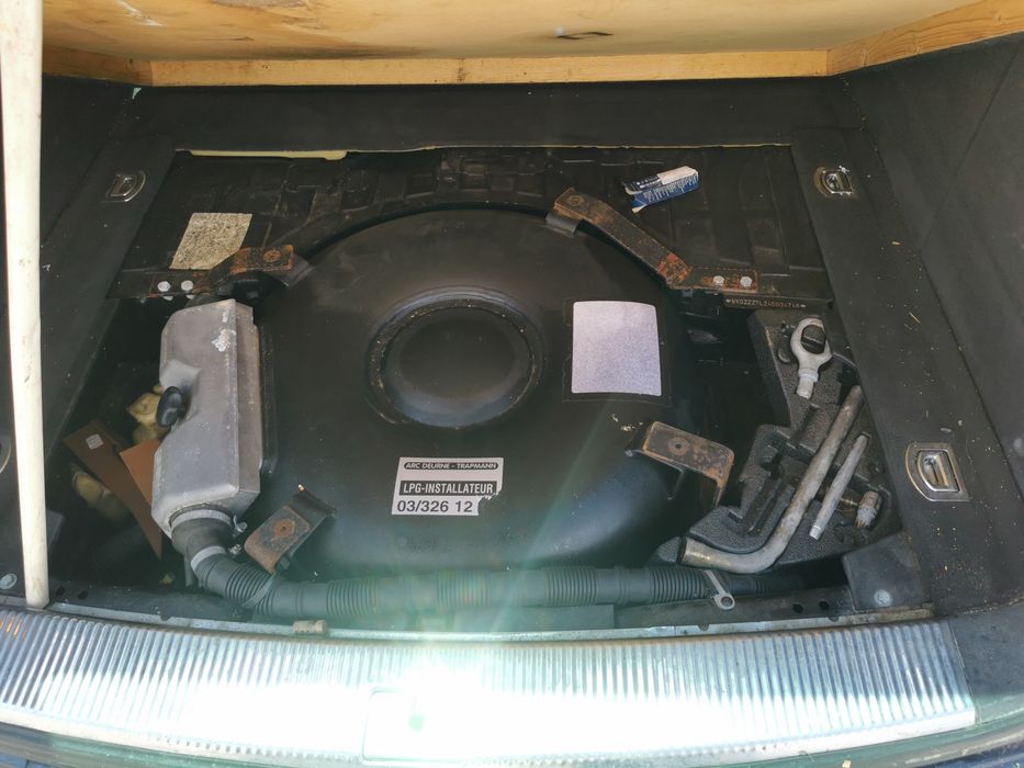 VW Touareg 3.2i V6, GAS, НА ЧАСТИ