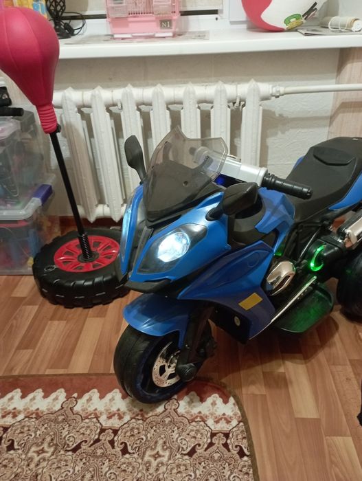 Детски матосыкл на акумуляторе