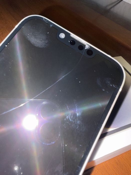 Продам IPhone 14, 128 GB