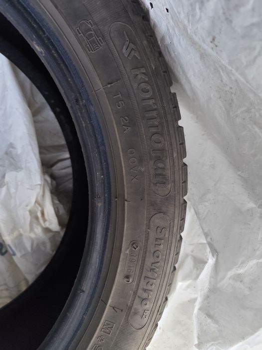 Продавам 4 броя гуми kormoran snowpro