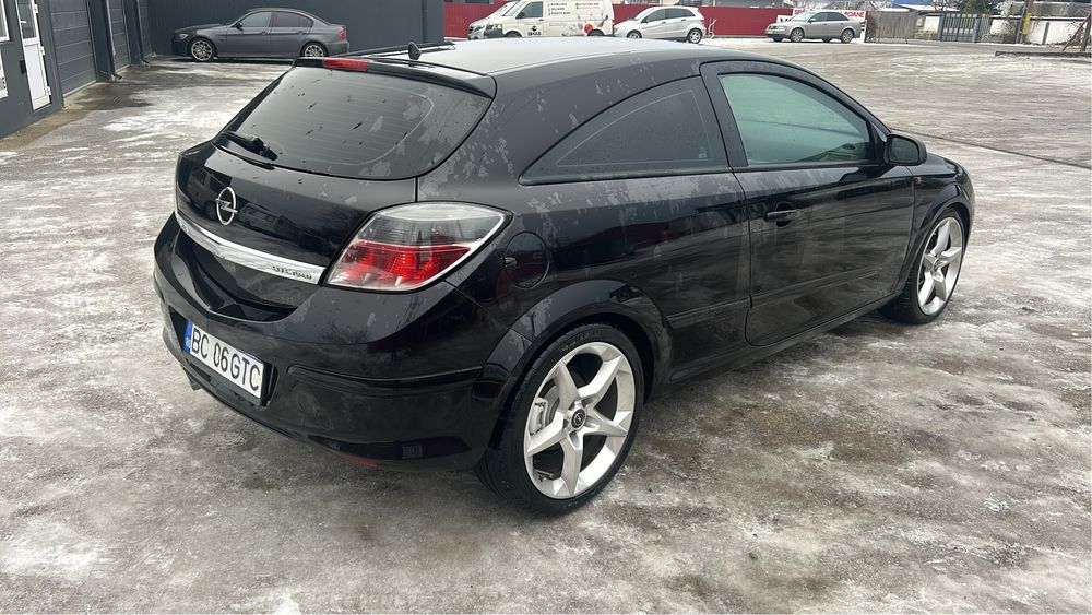 Opel asta GTC 2,0 turbo