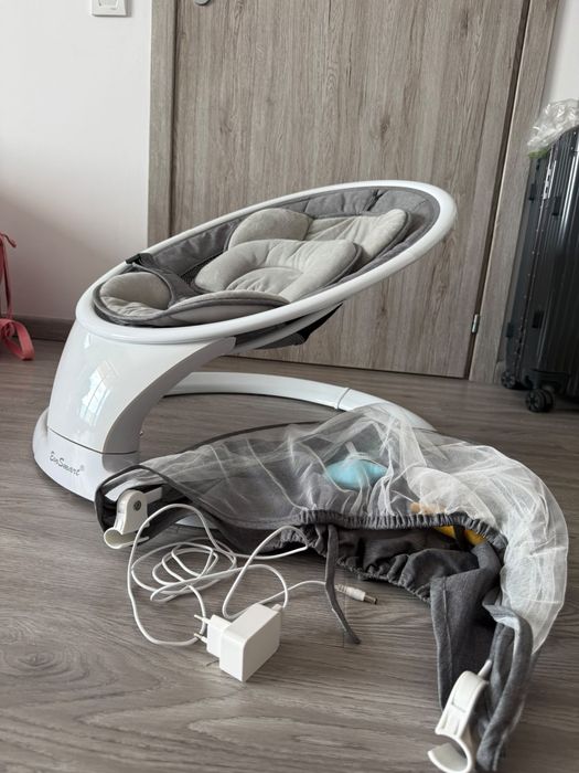 Leagan Electric EvoSmart™ SW, Multifunctional Pentru Bebelusi cu Acoperis Rabatabil Si Plasa Protectie Tantari, Conexiune Bluetooth, 5