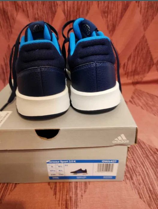Спортни обувки 36 номер Adidas