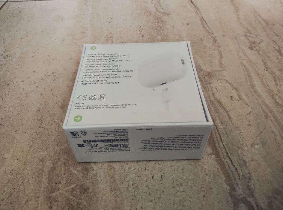 Слушалки Apple AirPods Pro 2