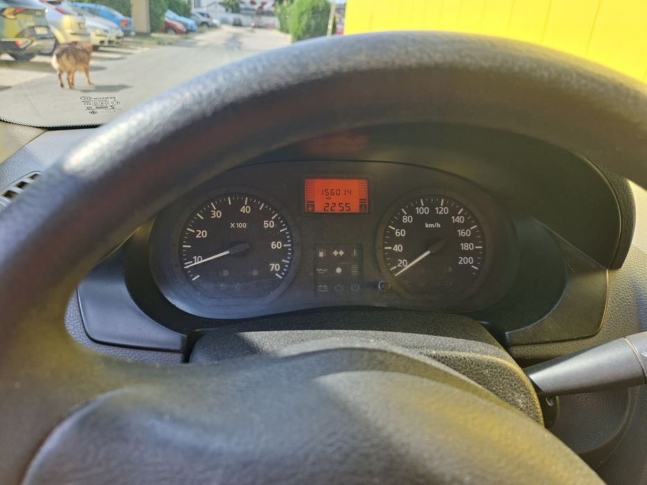 Vând Dacia Logan 14 Mpi