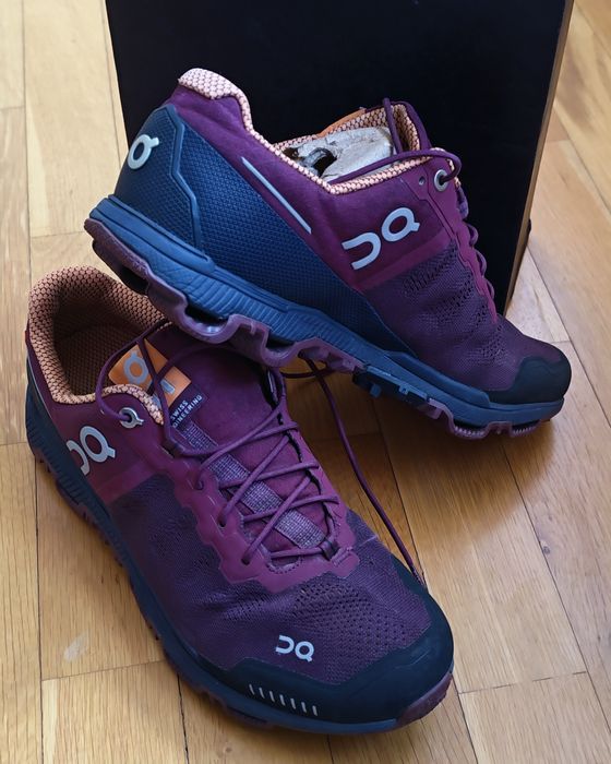 Adidași On Trail Running