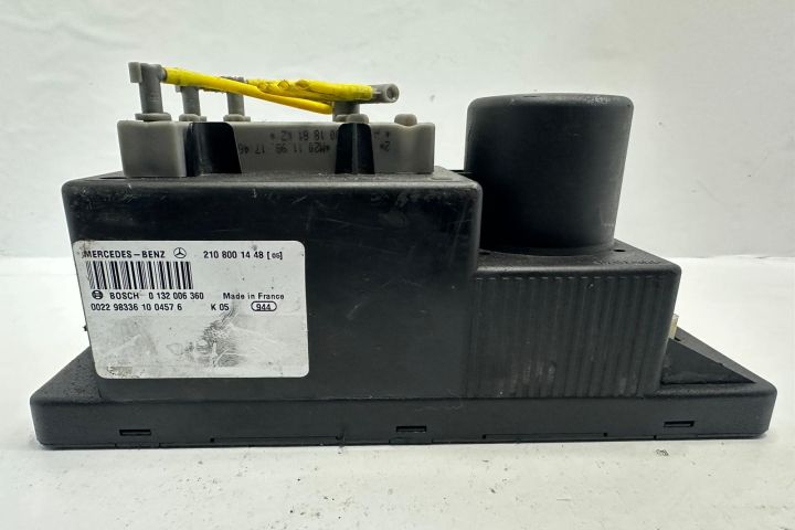 Pompa vacuum inchidere centralizata  2108001448 Mercedes-Benz E-Class
