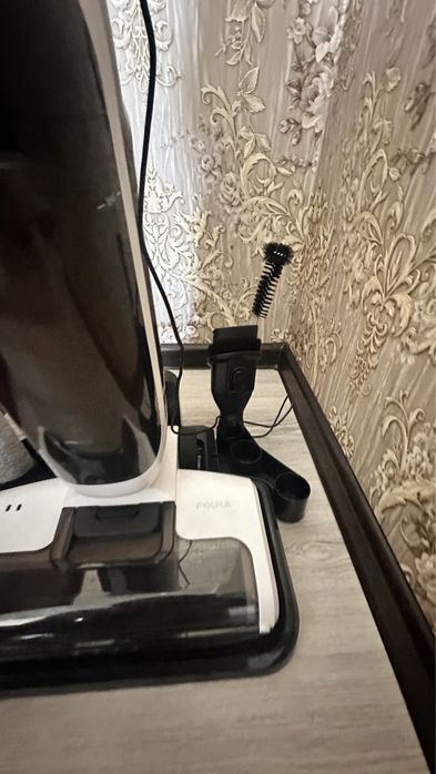 Моющий пылесос Foura