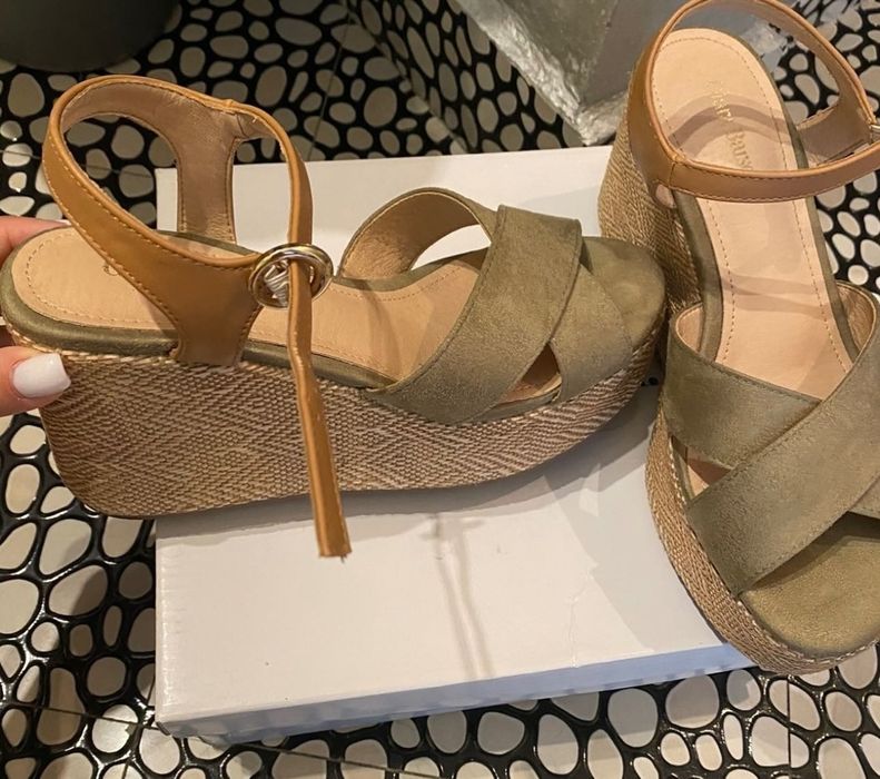 Дамски платформи