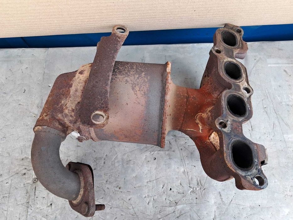 Ford Fusion, catalizator original cu galerie evacuare, motorizare 1,4 B