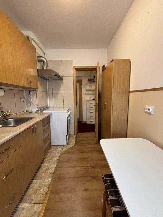 Ap 2 camere, piata Traian, centrala, AC, parcare, contract ANAF