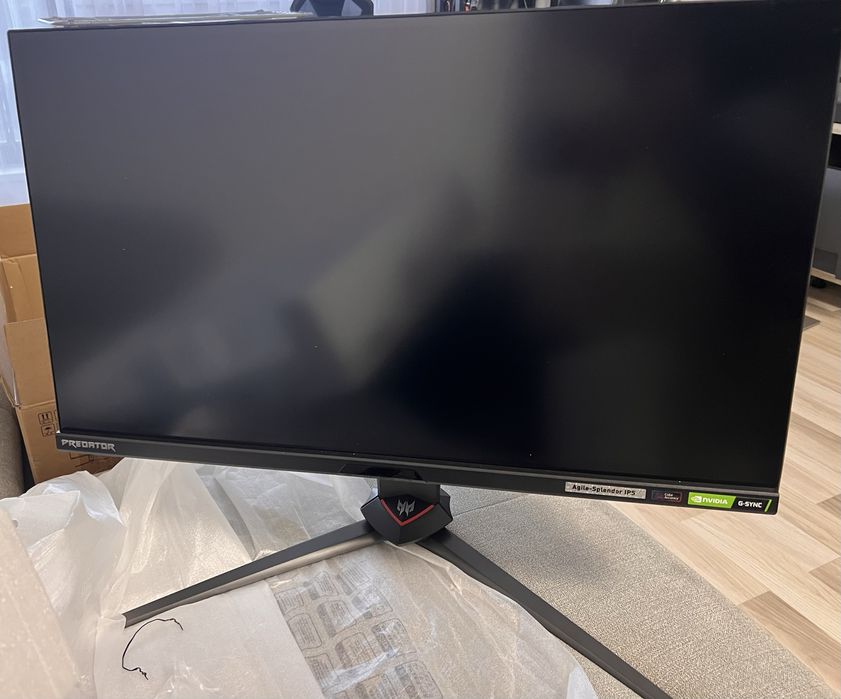 Monitor 2k Acer Predator/170Hz/boxe integrate si RGB pe spate.