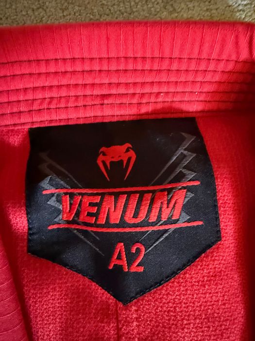 Venum Challenger XT BJJ Gi Kimono A2 – Червено, Чисто Ново