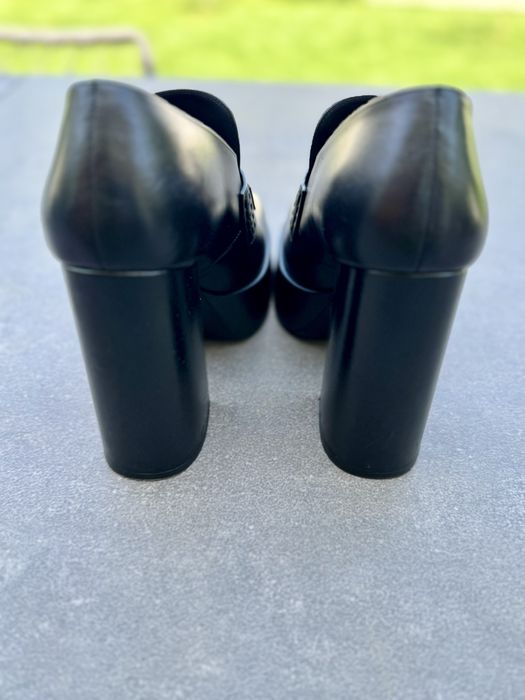 Pantofi Versace, cu platforma