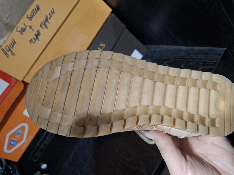 Детская обувь отдам