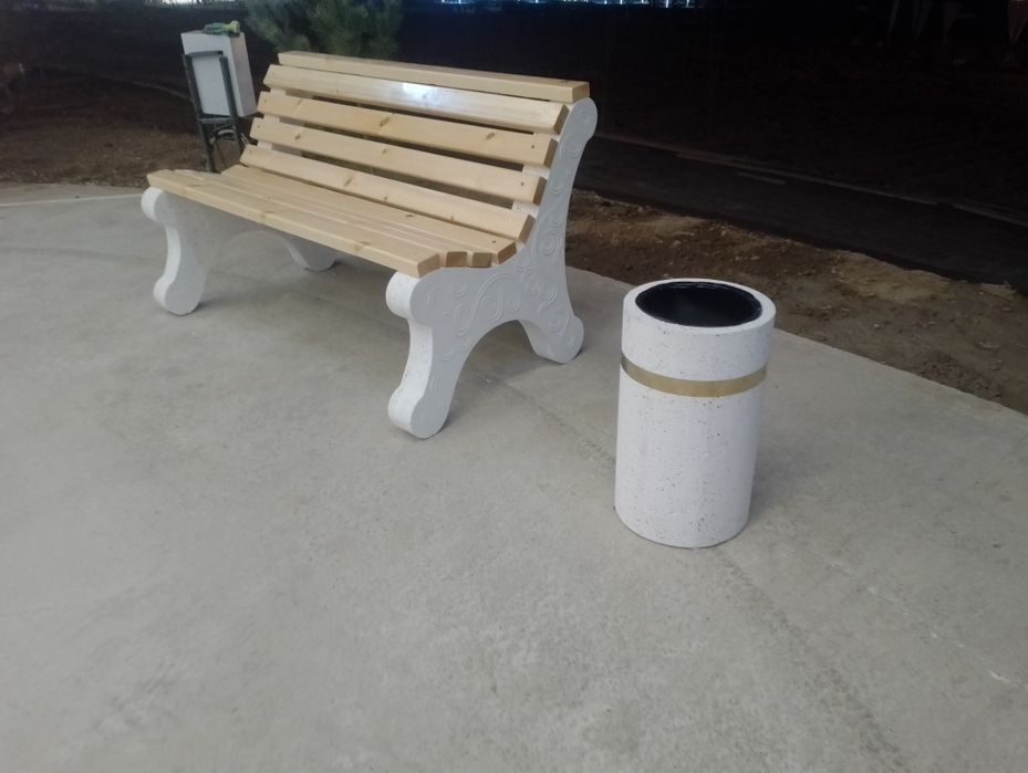 Скамейка сотилади