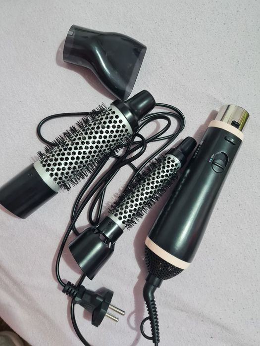 Електрическа четка за коса PHILIPS HP8661/00