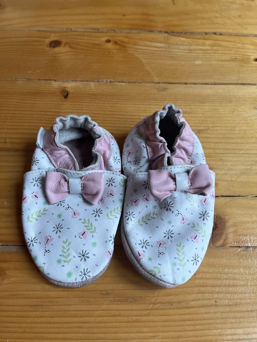 Pantofi de interior primii pasi din piele Robeez 12-18 luni