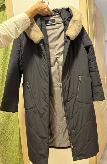 Продам зимнее пальто