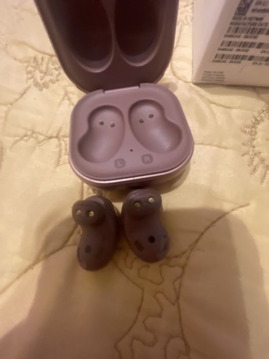 Samsung galaxy buds live