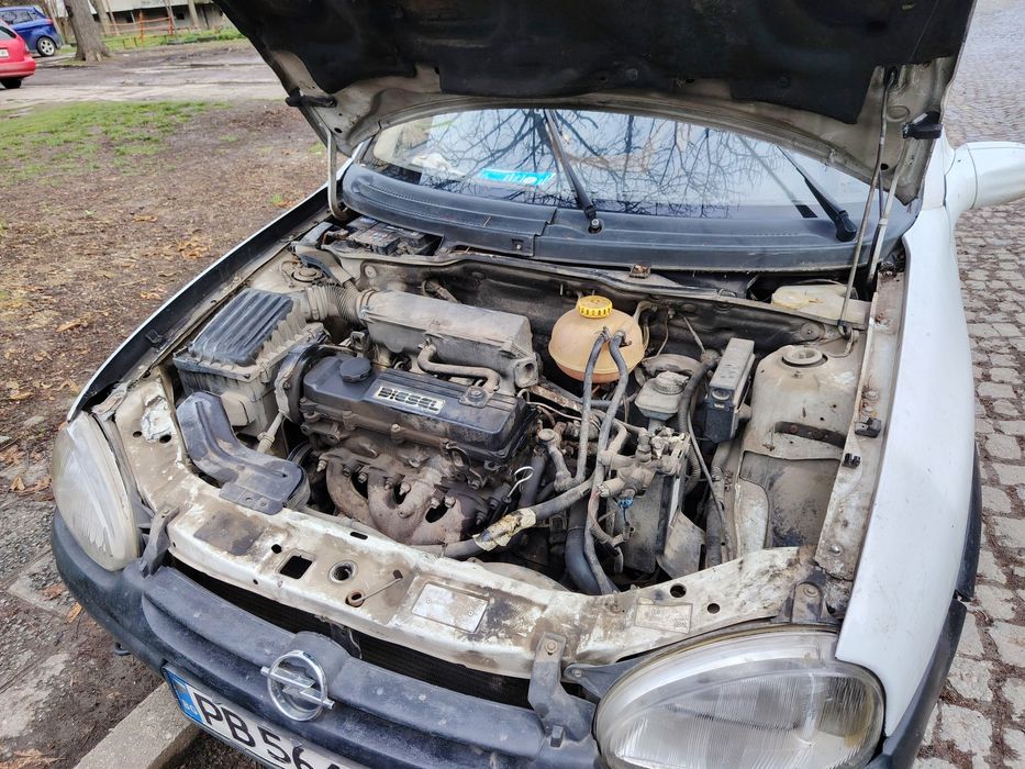 Продавам Opel corsa
