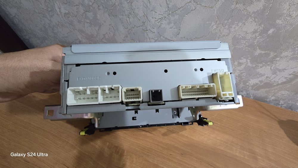 Автомагнитола на Тайоту королла