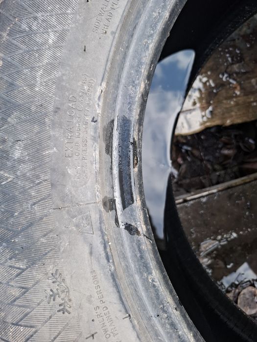 Vand 1 anvelopa 255 60 17 gripmax de iarna buna dot 2022