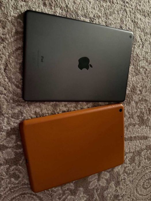 iPad 9 64 ГБ, идеальное состояние
