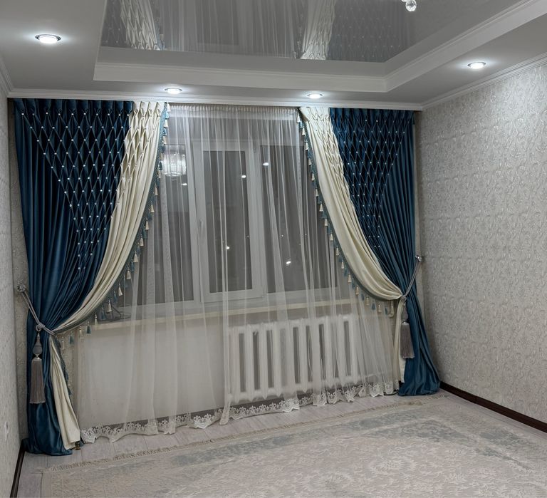 Продам комплект штор ручная работа